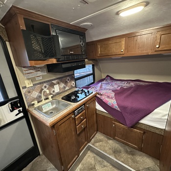 Thumbnail of RV