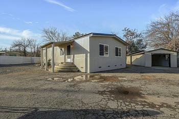 Thumbnail of mobile home