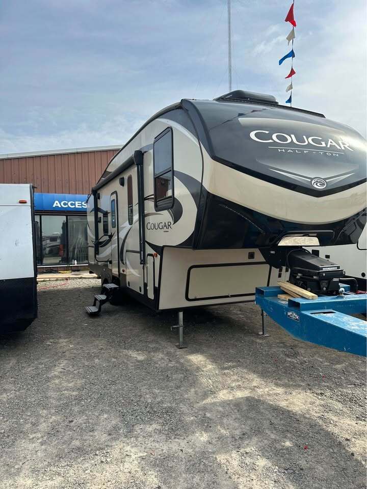 Photo of Rv
