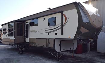 Thumbnail of RV