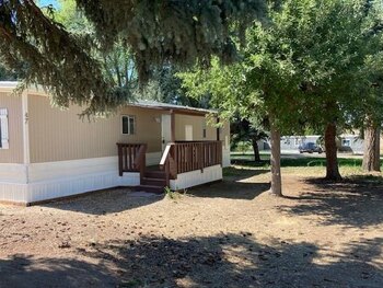 Thumbnail of mobile home