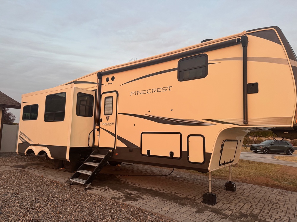 Photo of Rv