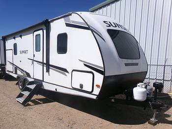 Thumbnail of RV