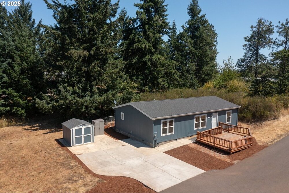 Photo of Mobile Home
