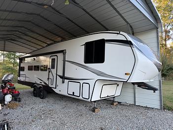 Thumbnail of RV