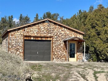 Thumbnail of mobile home lot