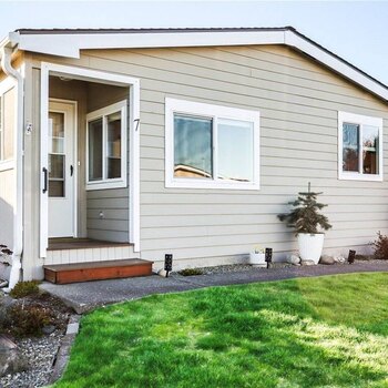 Thumbnail of mobile home