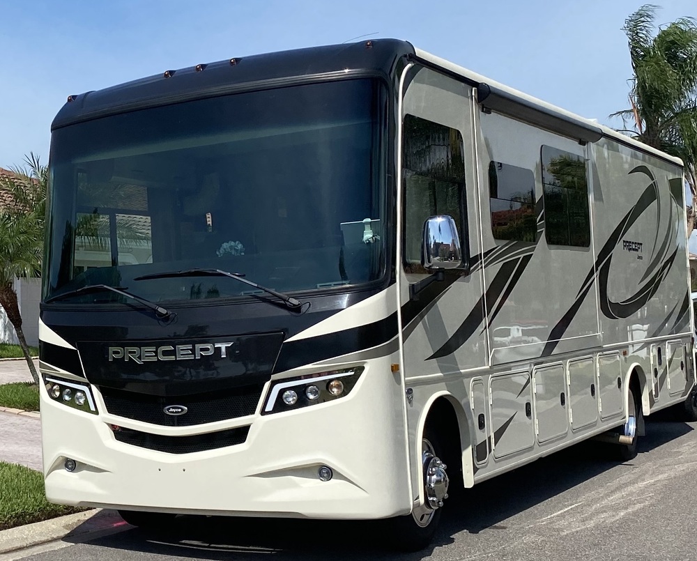 Photo of Rv