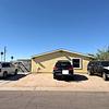 Mobile Home for Sale: 5 Bed 2006 Mobile Home