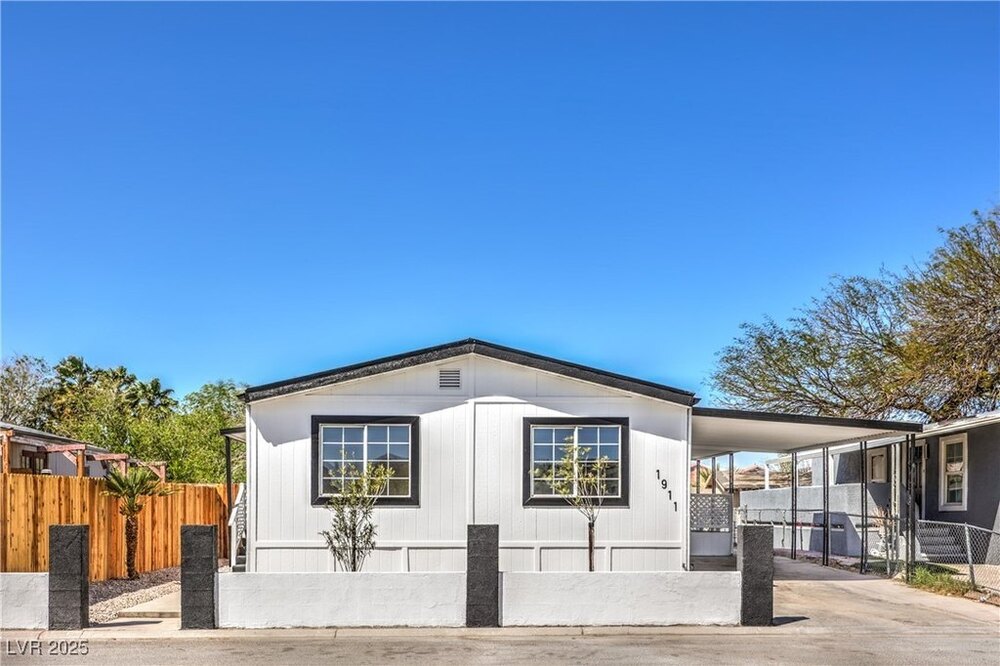 Photo of Mobile Home