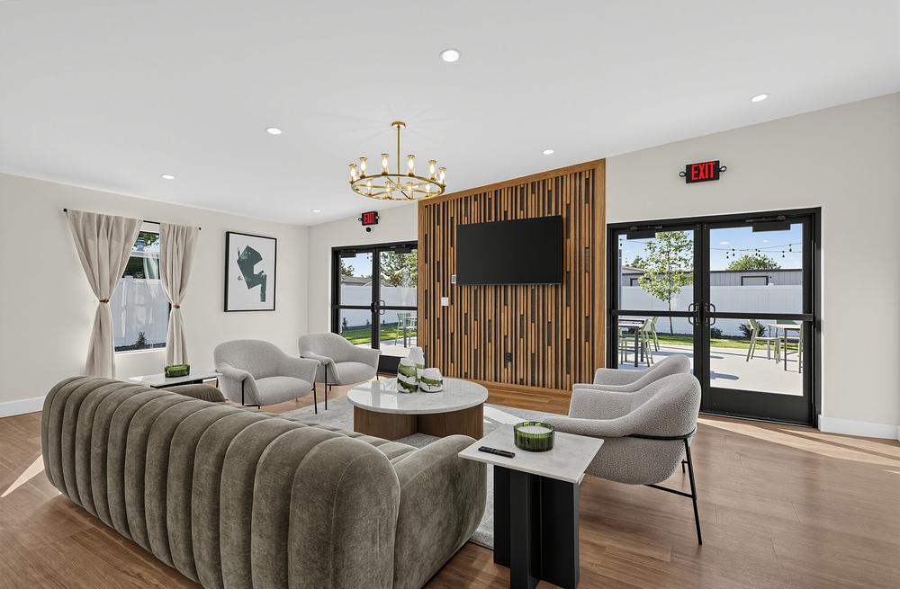 59 10647 W Macaw Ln Others 1619