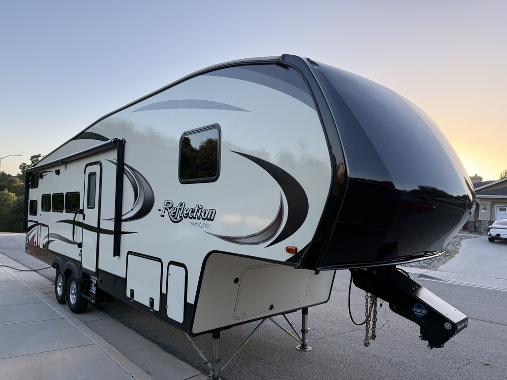 Photo of Rv