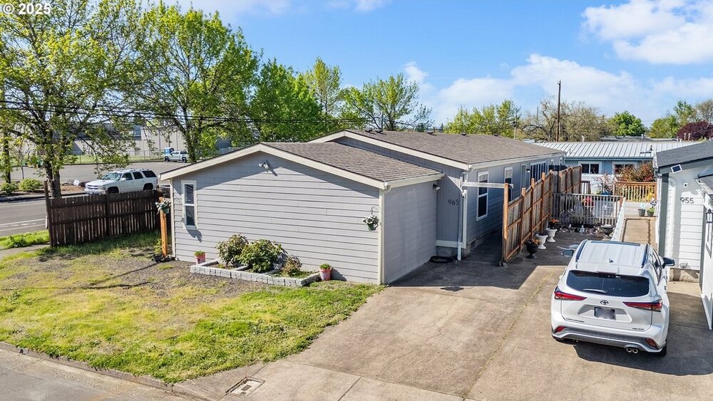 Photo of Mobile Home