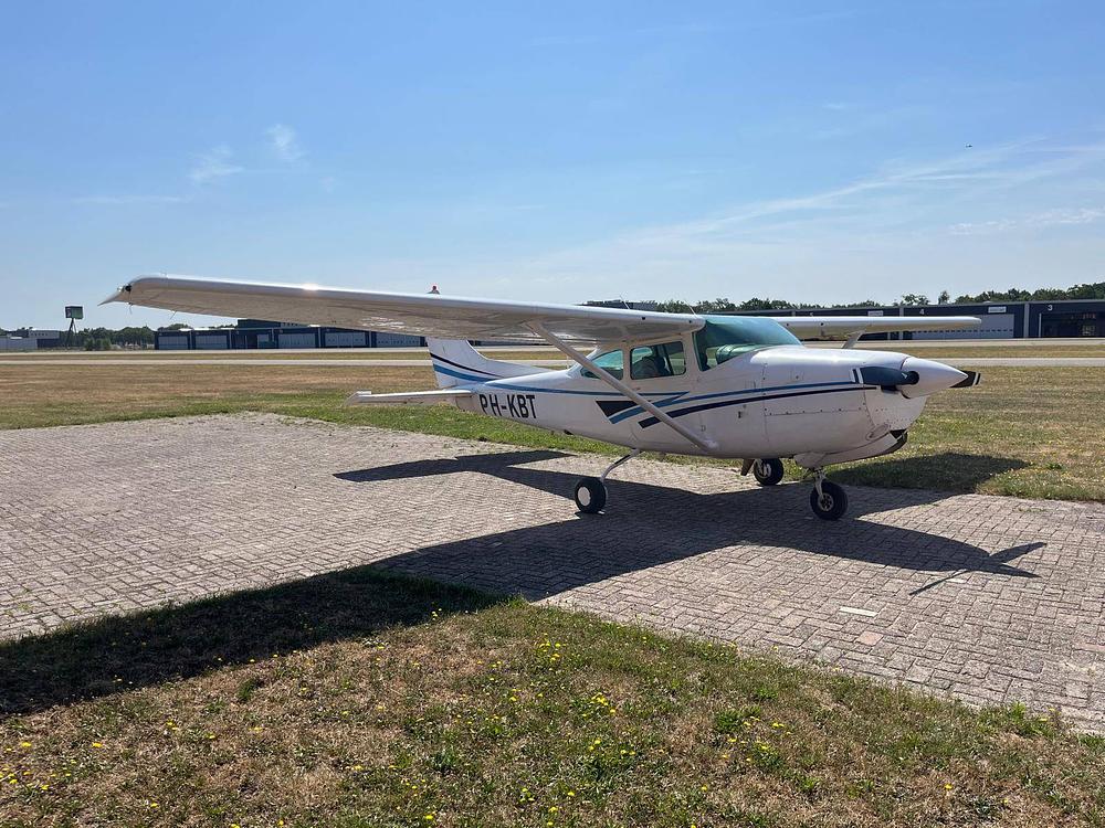 1979 Cessna TR-182 Turbo Skylane RG, photo 1