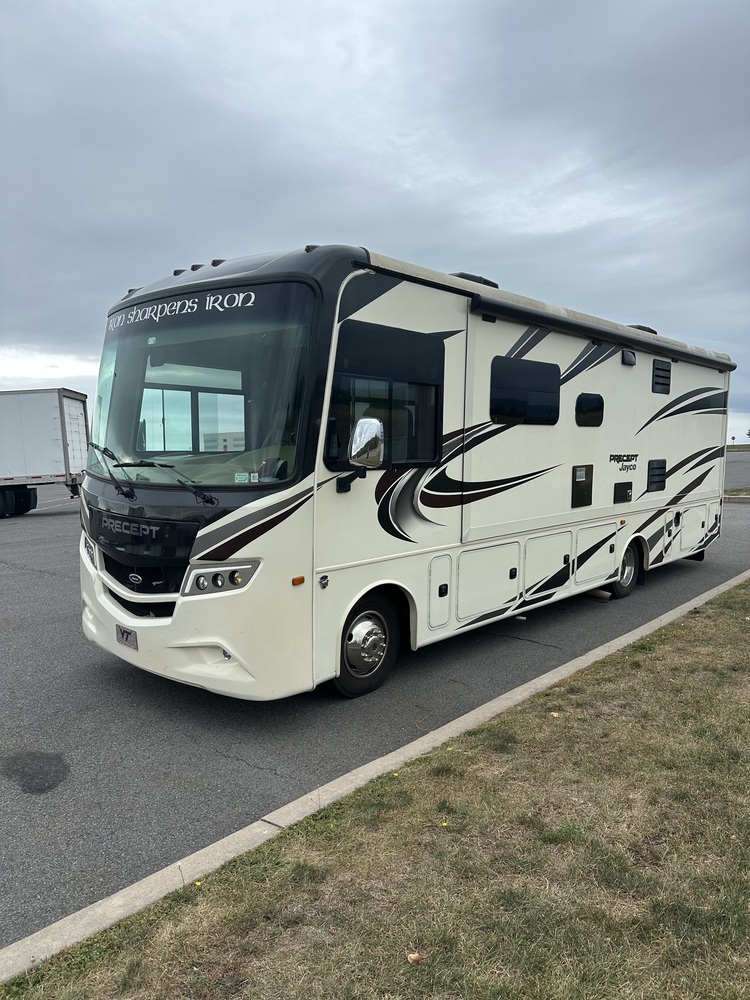 Photo of Rv