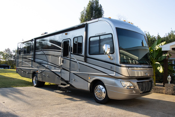 Thumbnail of RV