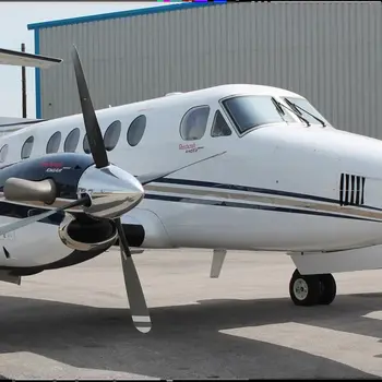 7407/beechcraft-king-air-b200gt-2010-flightmarket-id-7407-41570.webp