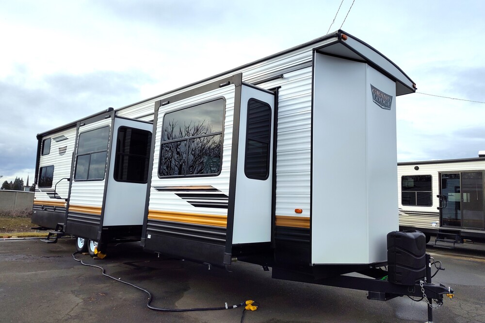 Photo of Rv