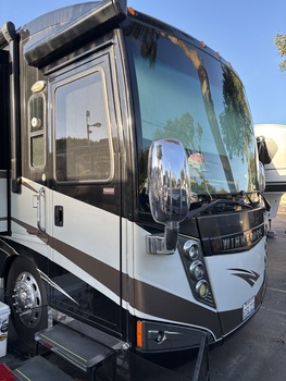 Thumbnail of RV