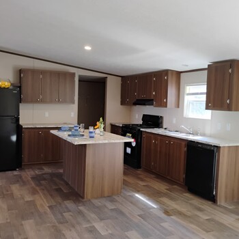 Photo of For Sale: 4-bedroom, 2-bathroom |  Centralia 98