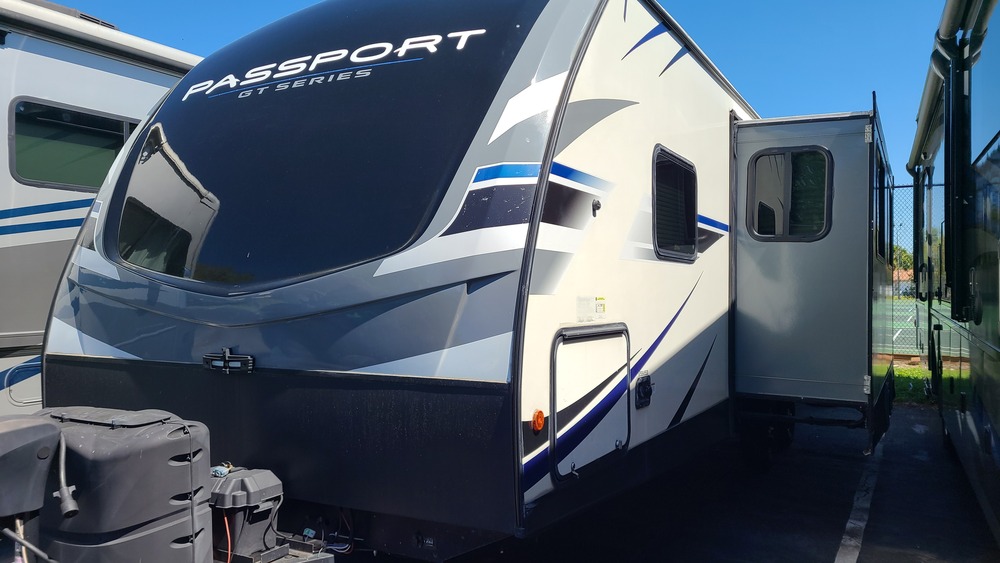 Photo of Rv