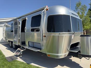 Thumbnail of RV