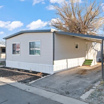 Thumbnail of mobile home