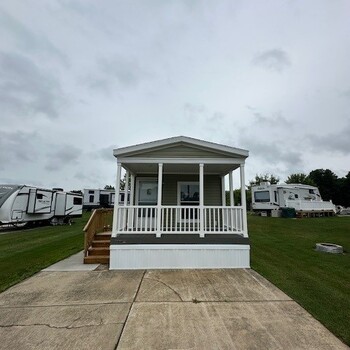 Thumbnail of mobile home
