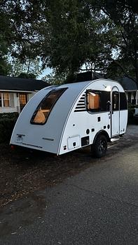 Thumbnail of RV
