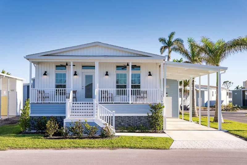 Photo of Mobile Home