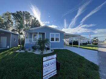 Thumbnail of mobile home