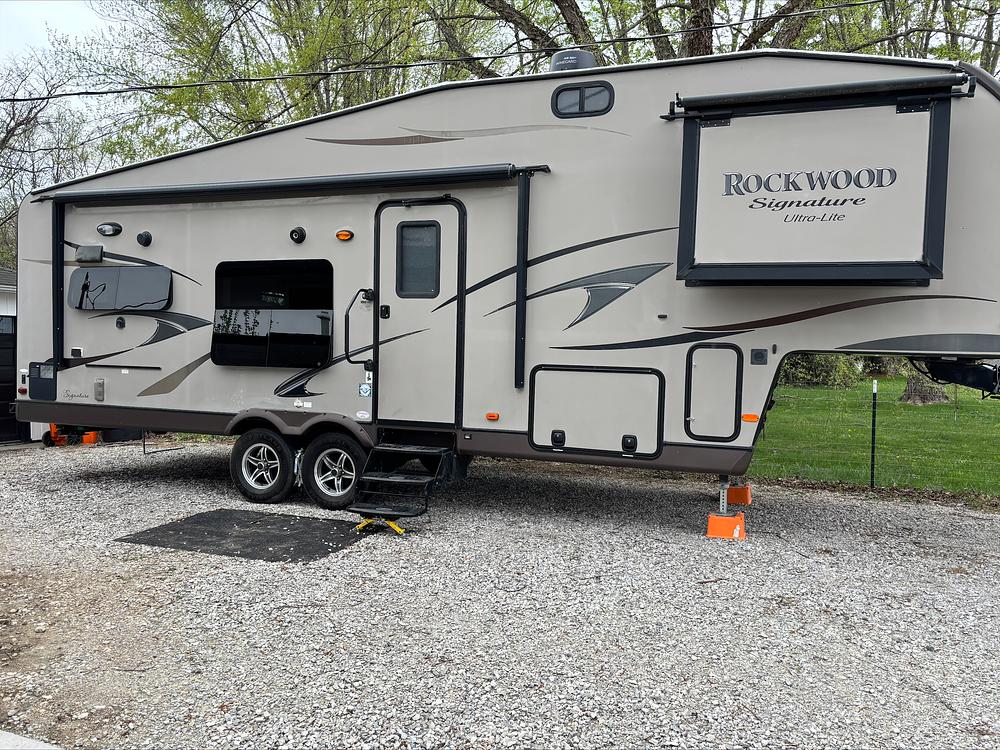 Photo of Rv