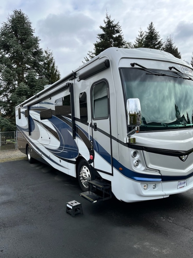 Photo of Rv