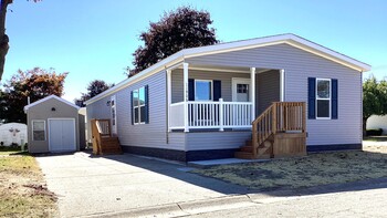 Thumbnail of mobile home