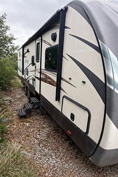 Thumbnail of RV