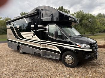 Thumbnail of RV