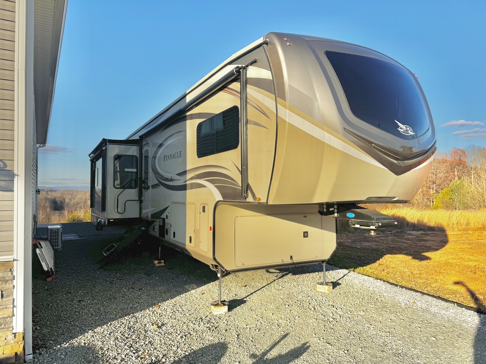 Photo of Rv