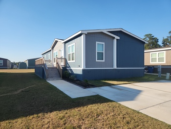 Thumbnail of mobile home