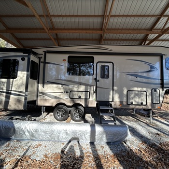 Thumbnail of RV