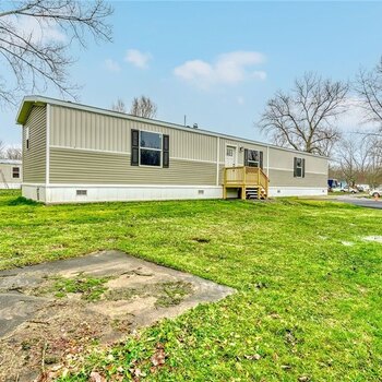 Thumbnail of mobile home