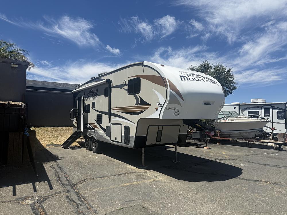 Photo of Rv
