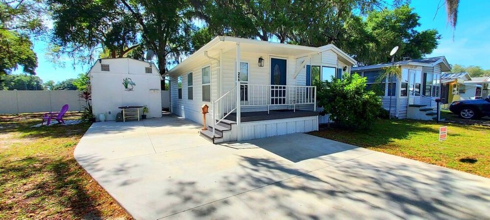 Photo of Mobile Home