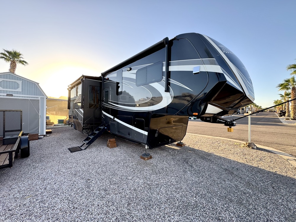 Photo of Rv
