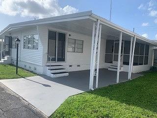 Thumbnail of mobile home