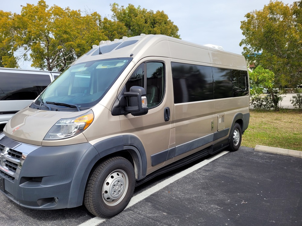 Photo of Rv