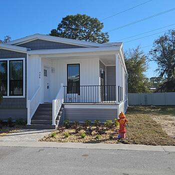 Thumbnail of mobile home