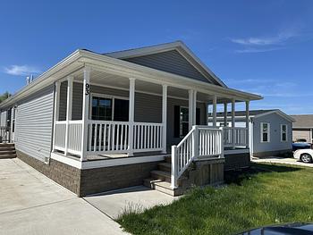 Thumbnail of mobile home