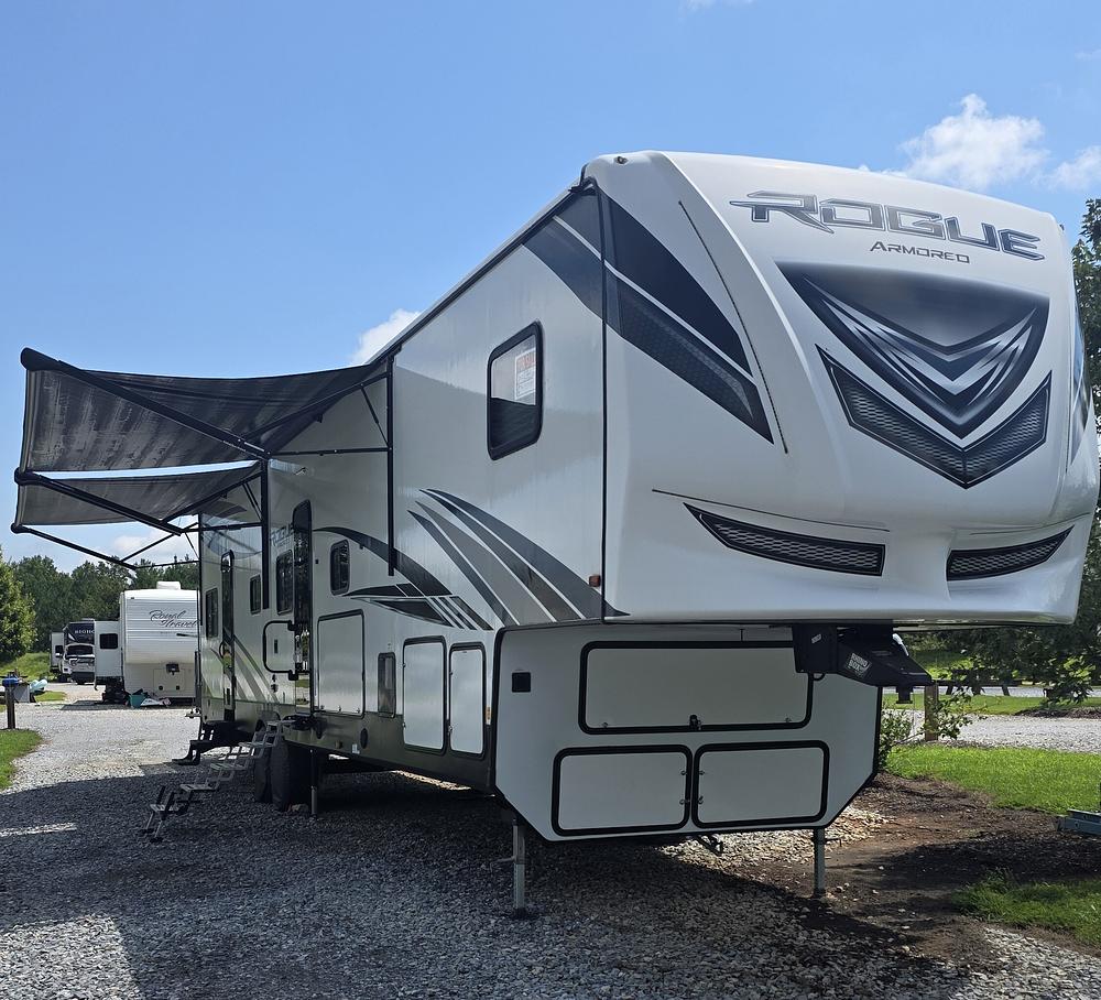 Photo of Rv