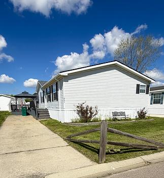 Thumbnail of mobile home