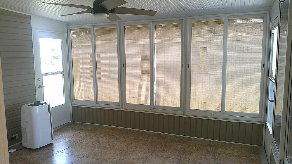 Lake Griffin Harbor Village